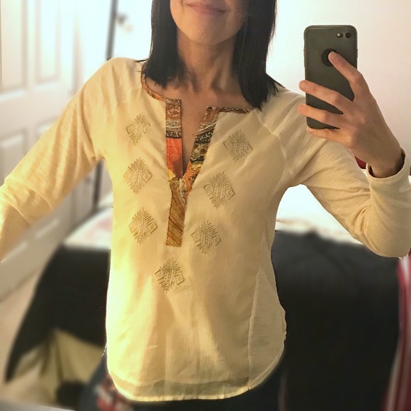 BKE Boutique The Buckle Mixed Media Top  Sz Small - Picture 2 of 5